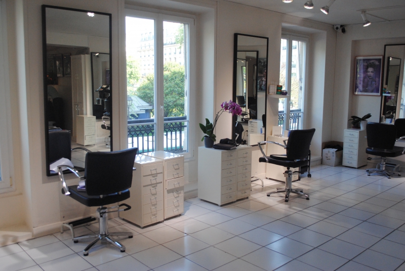 coiffure-CALLAS-min_floor-home-office-property-living-room-room-781228-pxhere.com